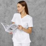 Женский медицинский костюм Cherokee Revolution белый — изображение 2