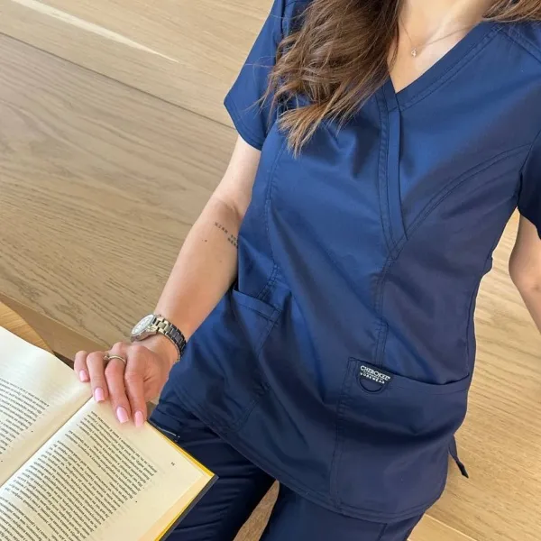 Медичний костюм жіночий Cherokee Revolution синій