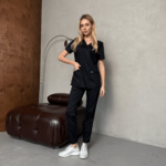 Женский медицинский костюм Cherokee Revolution черный