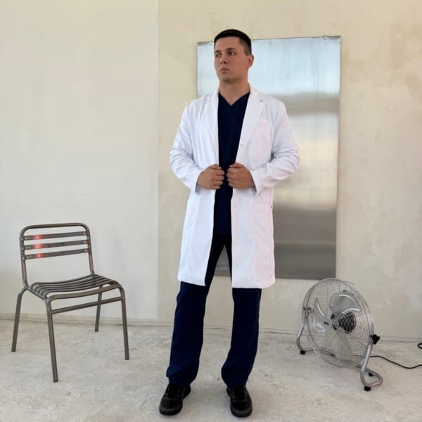Чоловічий медичний халат Barco Verse Lab Coat білий BRC965