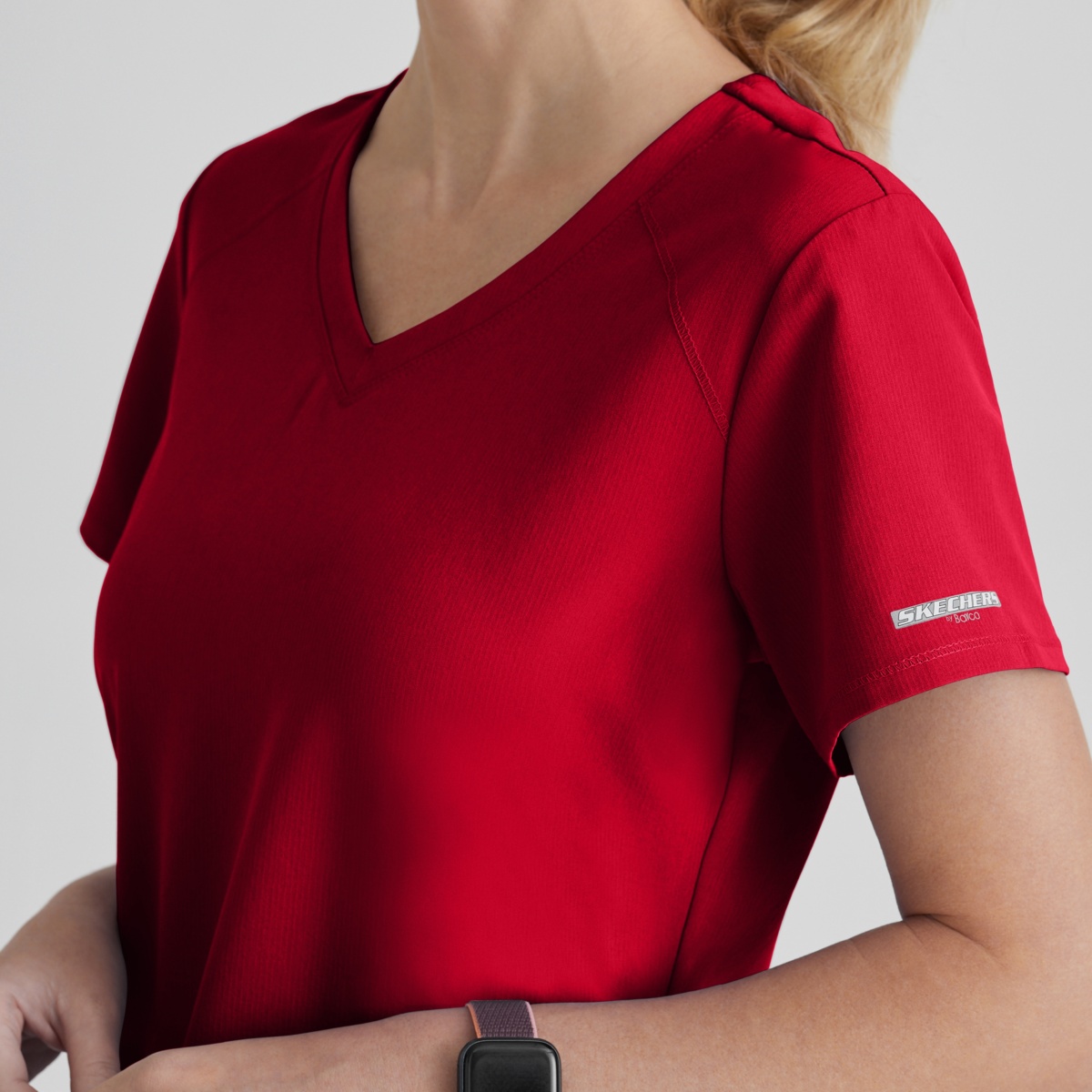 Жіночий медичний костюм Skechers червоного кольору - Зображення 5