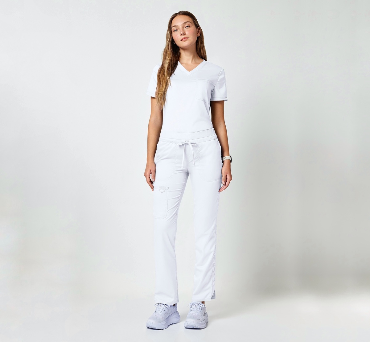 Женские медицинские брюки Cherokee Revolution белые — изображение 5