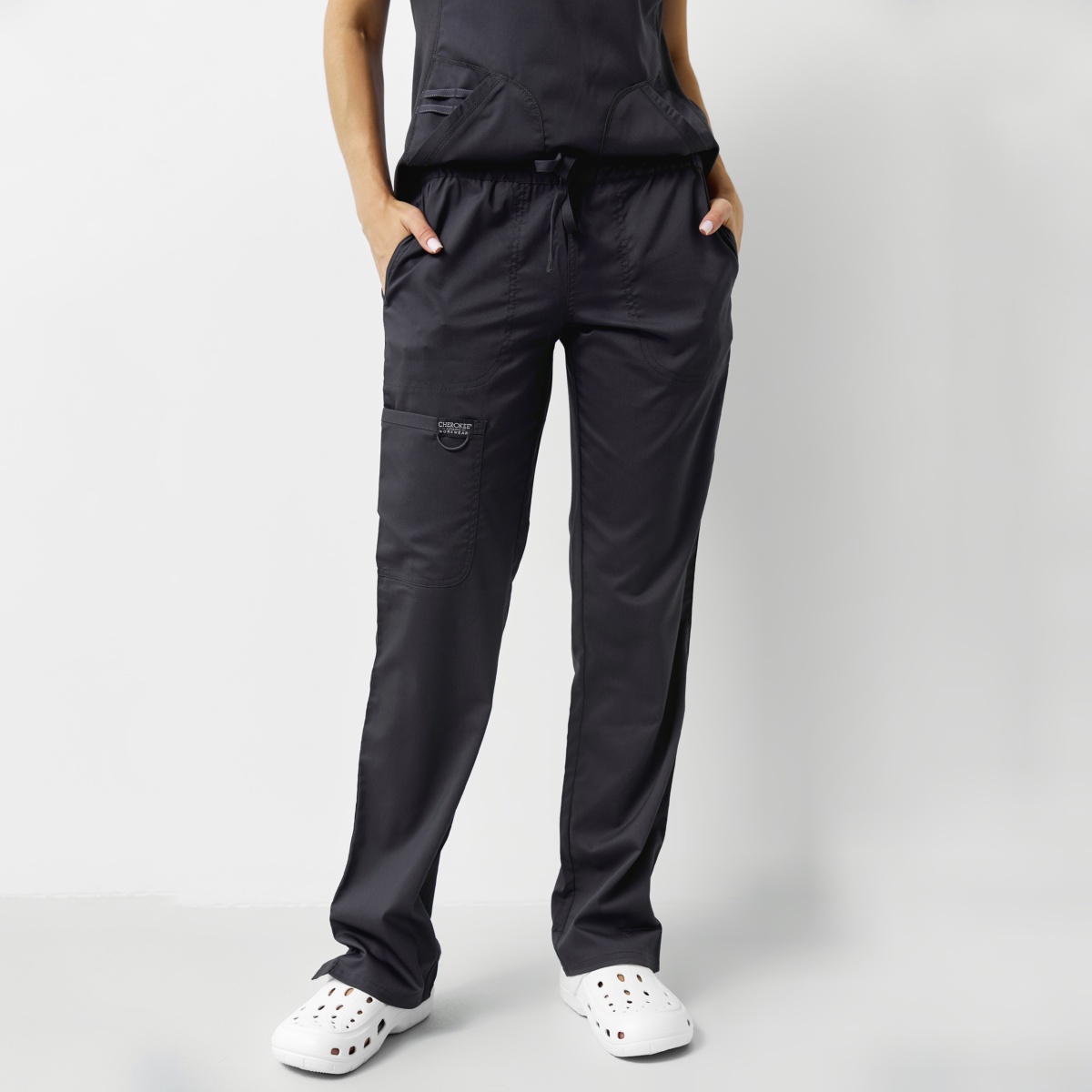 Женский медицинский костюм Cherokee графитовый — изображение 4