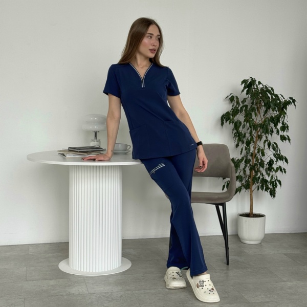 Жіночий медичний костюм Healing Hands синій
