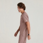 Мужской медицинский костюм Grey's Anatomy™ Evolve бежевый — изображение 6