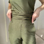 Женский медицинский костюм Grey's Anatomy™ Evolve оливковый — изображение 9