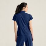 Женский медицинский костюм Grey's Anatomy синего цвета с топом на молнии и широкими брюками (Indigo) — изображение 8